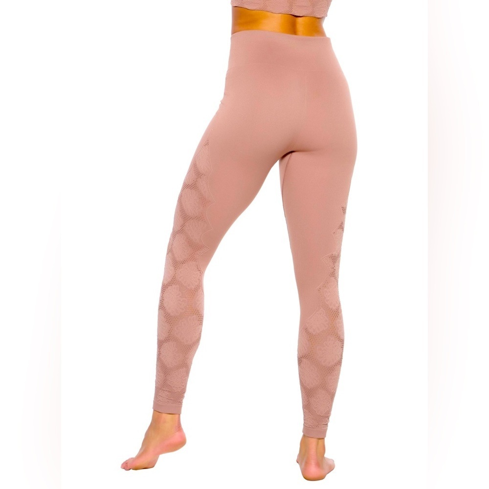NWT Felina Seychelle Rosette High Waisted Leggings
